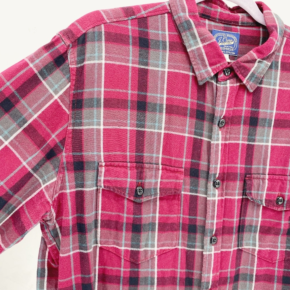 Men's J. Crew Midweight Flannel Classic Fit Shirt - Picture 3 of 9